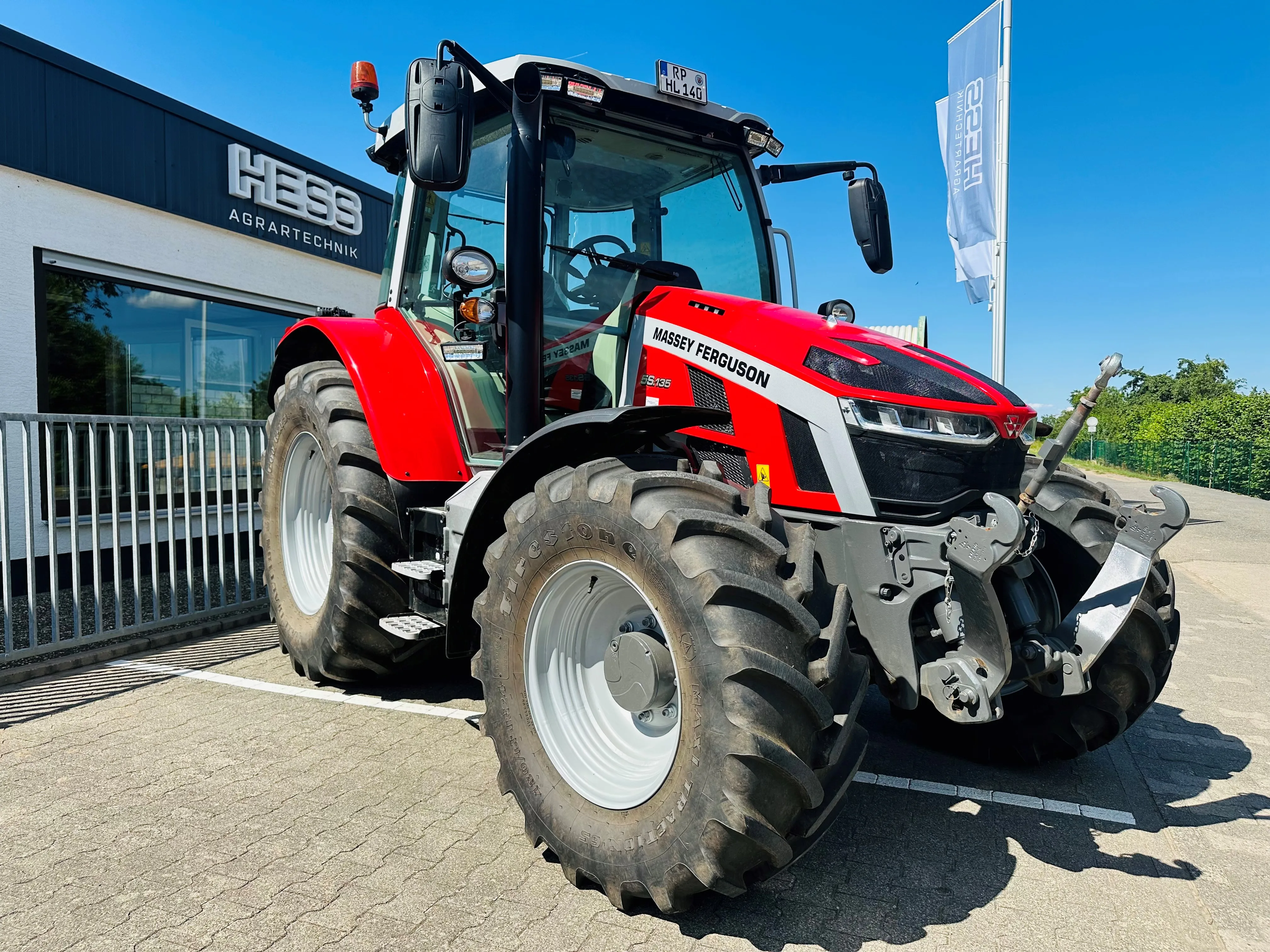 IHR PARTNER IN DER LANDWIRTSCHAFT!